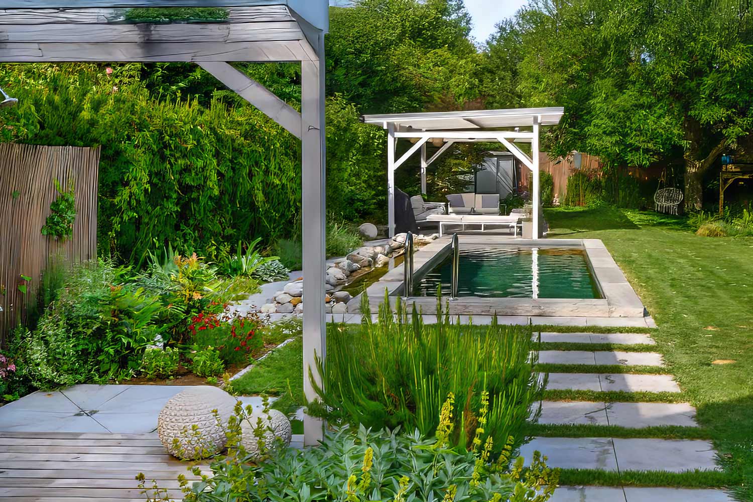 Naturpool-Gartengestaltung-Gartenplanung-Niederoesterreich