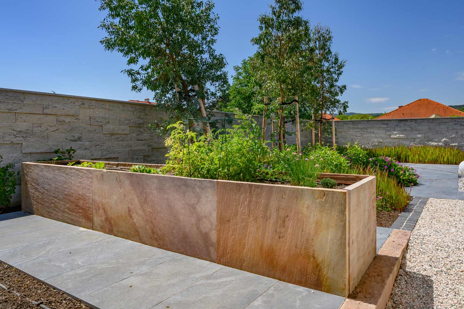 Gartengestaltung mit Stein: Burgenland, Niederösterreich und Wien