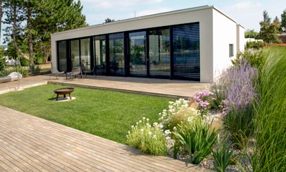 Seegrundstück-Gartengestaltung-Kugler und Trinkl